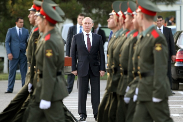 Rusya Lideri Putin'in tüm bu yaşananlara daha sert bir askeri yanıt verip vermeyeceği net değil.