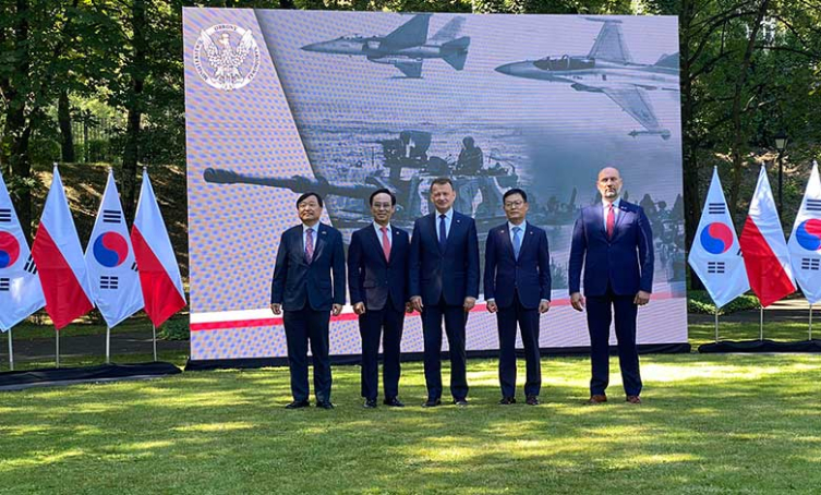 İki ülkenin heyetleri tarafından imzalanan anlaşma gelinen nokta itibariyle çıkmaza girmiş görünüyor.