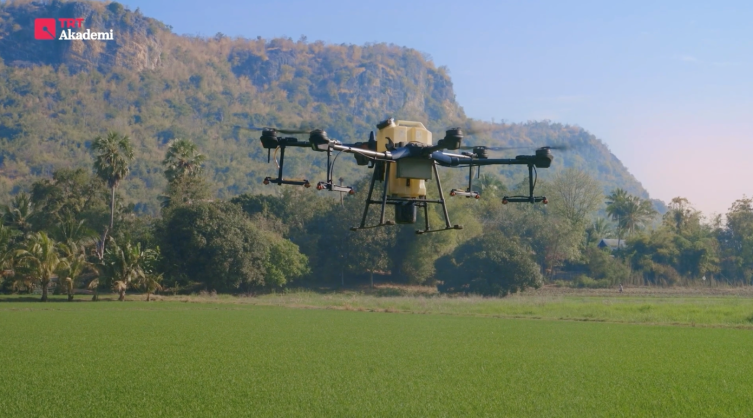 Drone eğitimi almak isteyenlerin buluşma noktası “TRT Akademi”