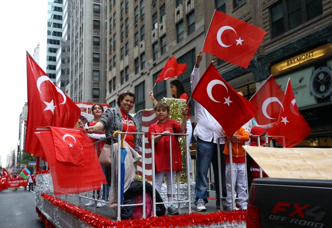 New York’ta 36. Türk Günü Yürüyüş ve Festivali