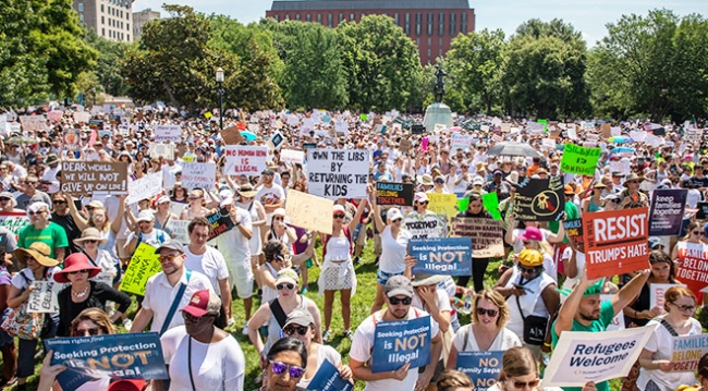 ABD'de Trump'ın göçmen politikası protesto edildi