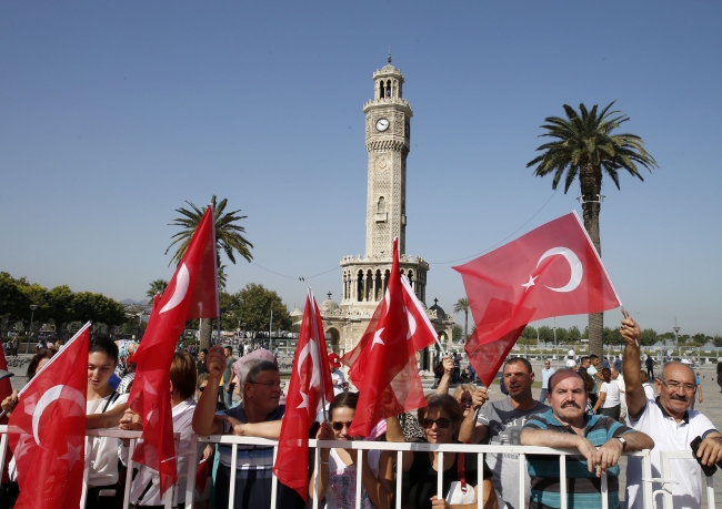 İzmir'in kurtuluşunun 95. yıl dönümü