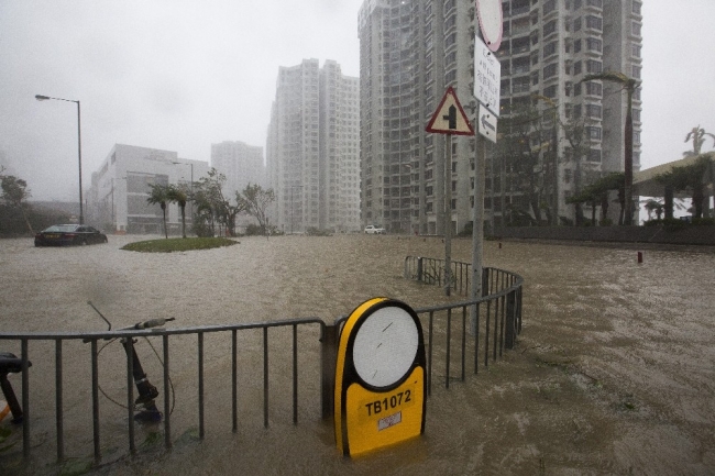 Filipinler'deki Mangkhut tayfununda ölü sayısı 64'e çıktı