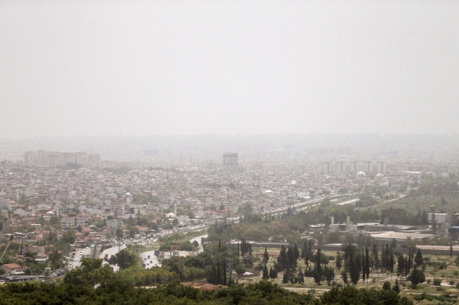 Antalya'nın üstüne nem bulutu çöktü