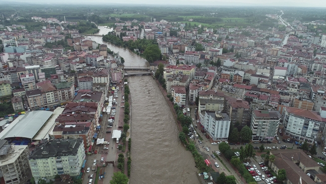 Samsun'da derelerin su debisi yükseldi