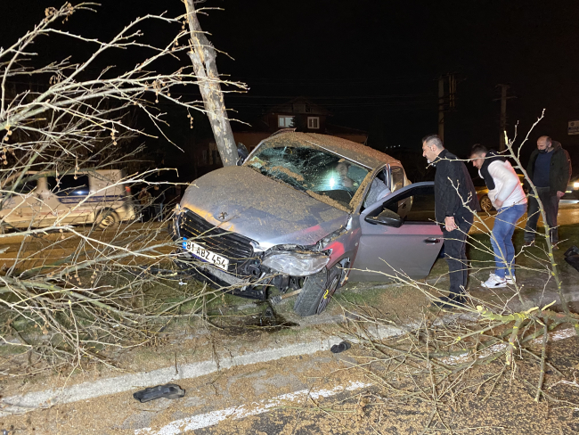 Düzce'de trafik kazası: 2 ağır yaralı