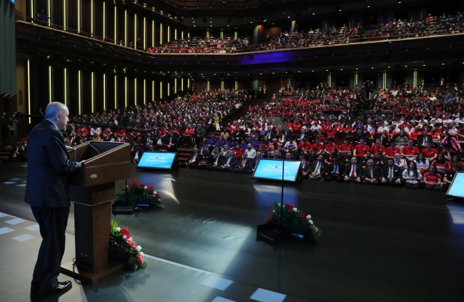 Cumhurbaşkanı Erdoğan: Engellilerimize pozitif ayrımcılığı güvence altına aldık