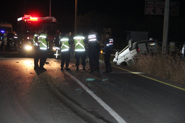 Manisa'da trafik kazası: 1 ölü, 1 yaralı