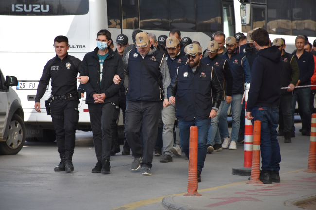 Eskişehir merkezli FETÖ operasyonu: 22 şüpheli adliyede