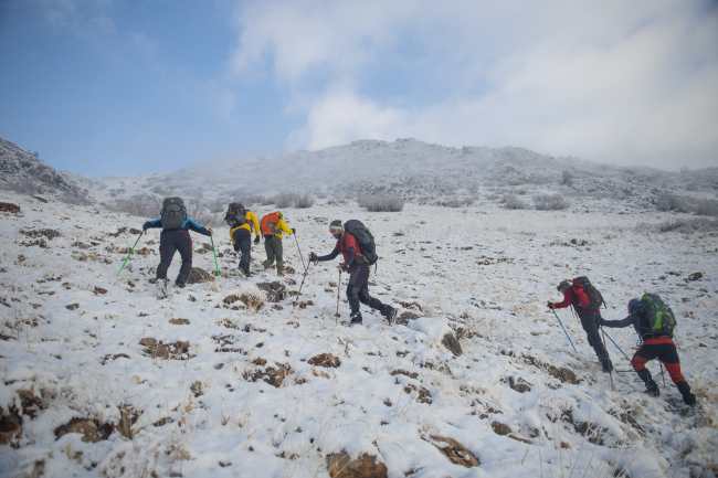 Tunceli'de dağcılar 2800 rakımlı Gelincik Zirvesi'ne tırmandı