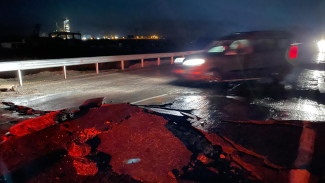 Kahramanmaraş'ı çevre illere bağlayan yollarda göçük oluştu