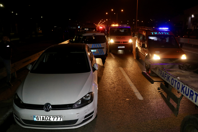 5 araç zincirleme kaza yaptı: 1 ölü