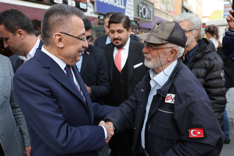 Cumhurbaşkanı Yardımcısı Oktay: Proje diye sundukları tek şey 7 başlı koalisyon