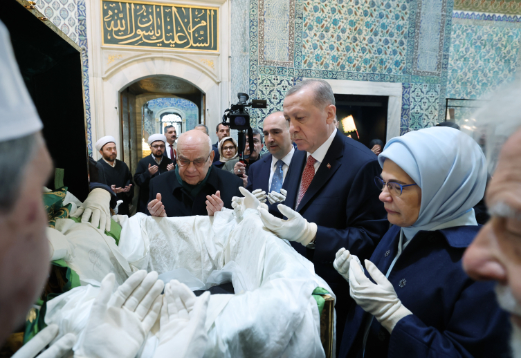 Cumhurbaşkanı Erdoğan, Topkapı Sarayı'nda restorasyonu tamamlanan birimlerin açılışını yaptı