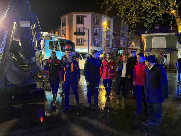 Balıkesir'de sağanak hasara neden oldu