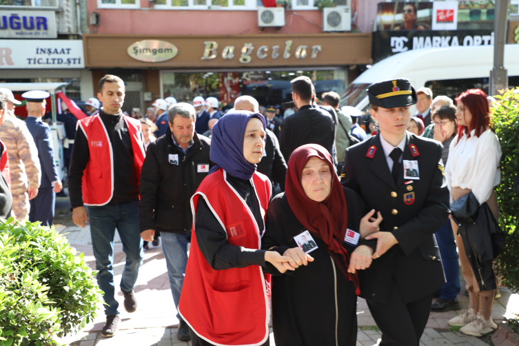 Şehit Yunus Öztürk Balıkesir'de son yolculuğuna uğurlandı