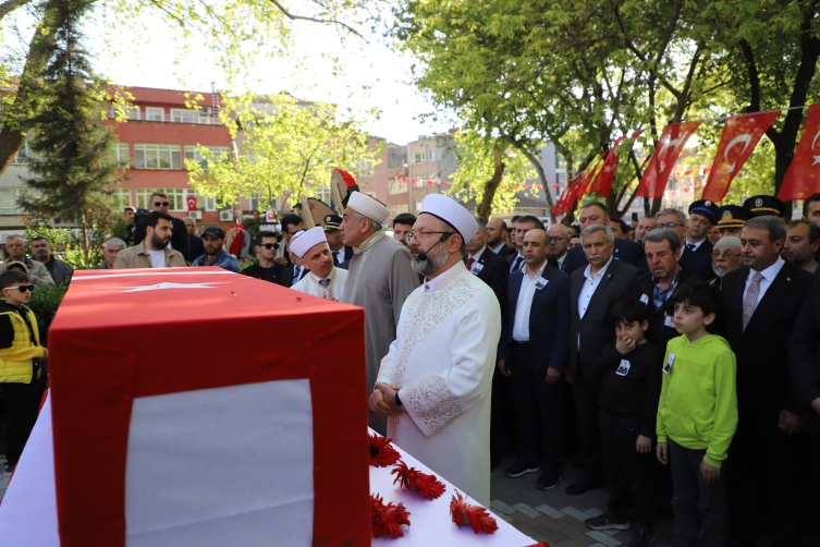 Şehit Yunus Öztürk Balıkesir'de son yolculuğuna uğurlandı