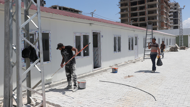 Hatay'da avukatlar prefabrik yazıhanelerde hizmet verecek