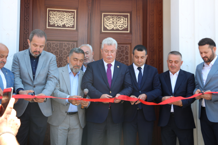 Çankırı'nın Ilısılık köyünde yapılan cami ibadete açıldı