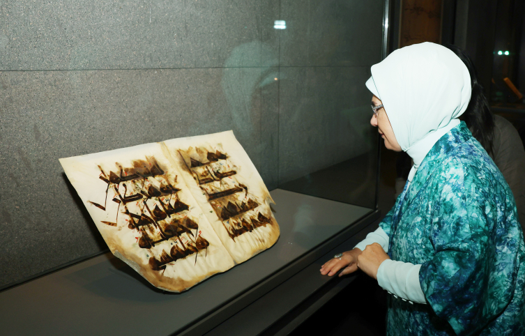 Emine Erdoğan Katar'da İslam Eserleri Müzesi'ni ziyaret etti