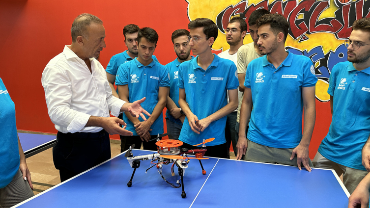 Adanalı öğrenciler dron projesiyle TEKNOFEST'te yarışacak