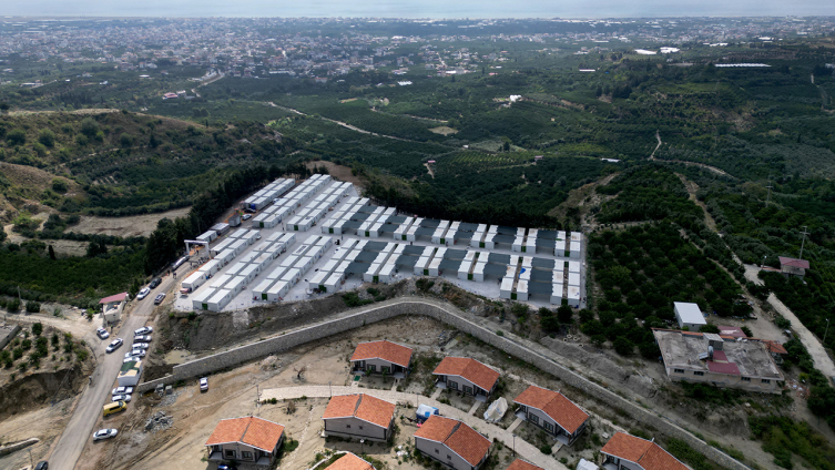 Hatay'da 158 konteyner kent depremzedelere hizmet veriyor