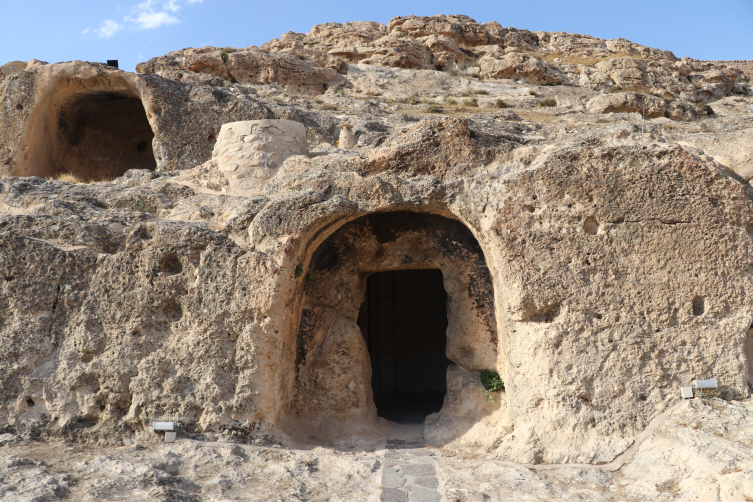 Hasankeyf'te otele dönüştürülen mağaralar gelecek yıl turistleri ağırlayacak