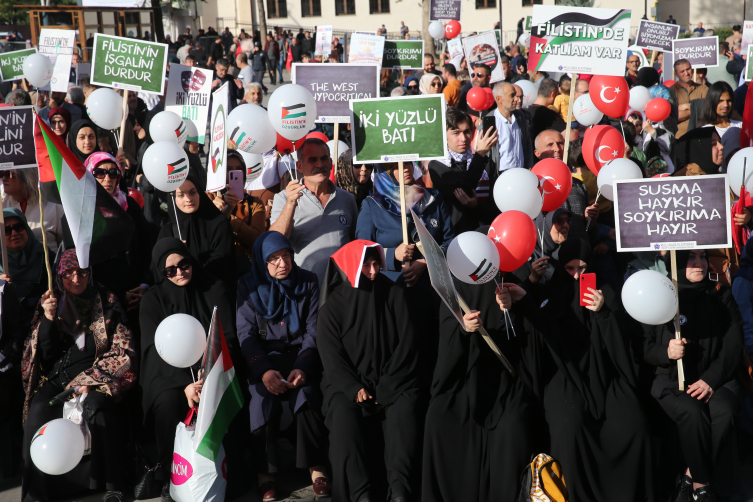 Tokat ve Kastamonu'da İsrail'in Gazze'ye saldırıları protesto edildi