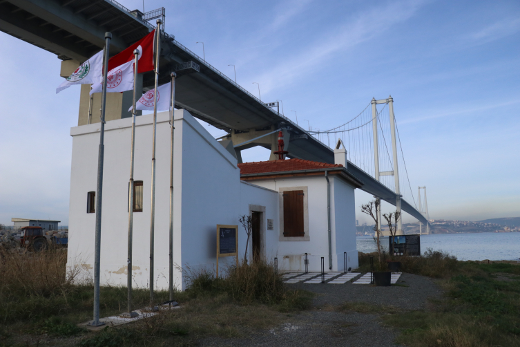 Müzeye dönüştürülen tarihi deniz feneri ziyaretçilerini bekliyor