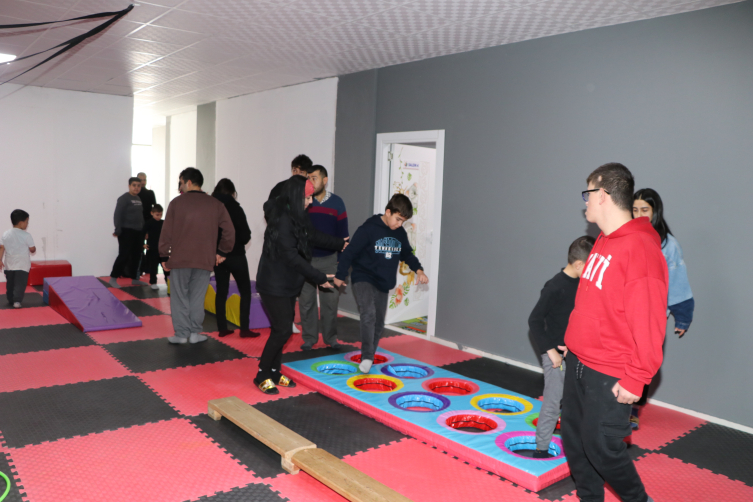 Erzurum'da otizmli çocuklar sporla hayata bağlanıyor