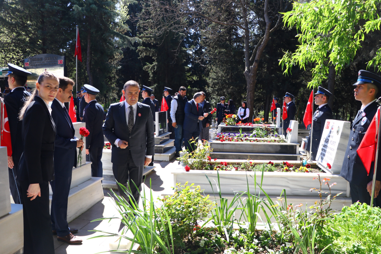 Tekirdağ'da Polis Haftası kapsamında şehitler için anma programı düzenlendi