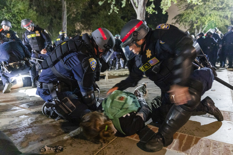 ABD üniversitelerindeki Filistin'e destek protestolarında en az 2 bin kişi gözaltına alındı