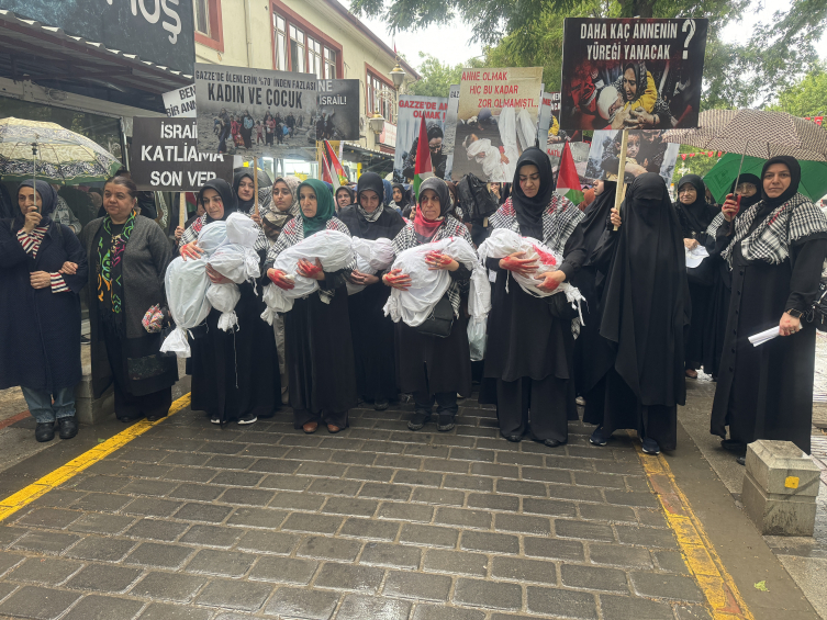 Malatya'da kadınlar Gazze'deki mazlum anneler için yürüdü
