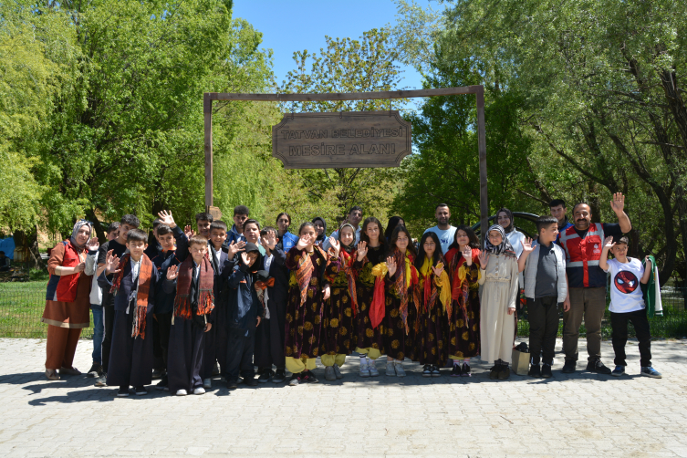 Bitlis'te yetim ve öksüz çocuklar için etkinlik düzenlendi