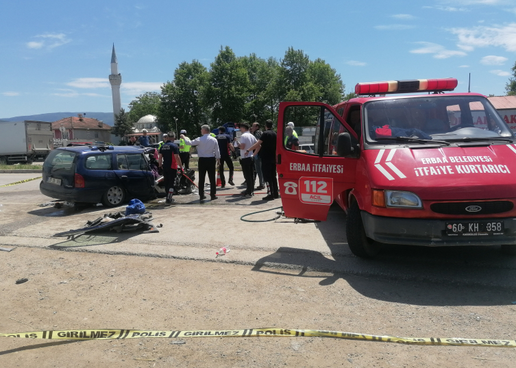 Tokat'ta otomobil kamyonla çarpıştı: 1 ölü, 1 yaralı