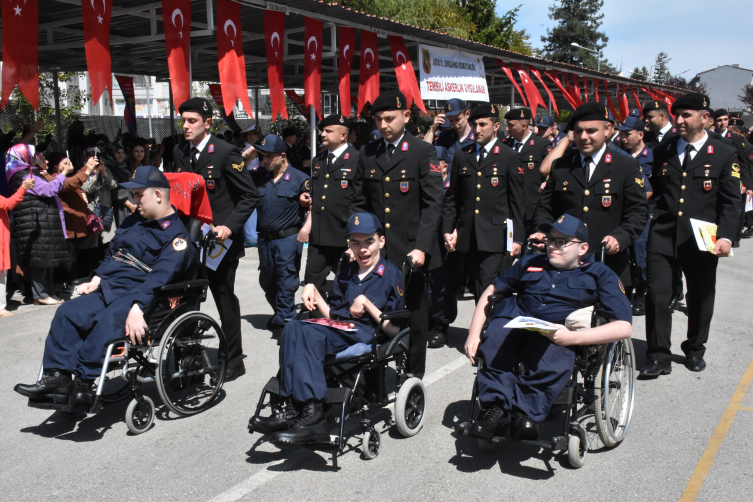 Ordu'da engelli bireyler temsili askerlik yaptı