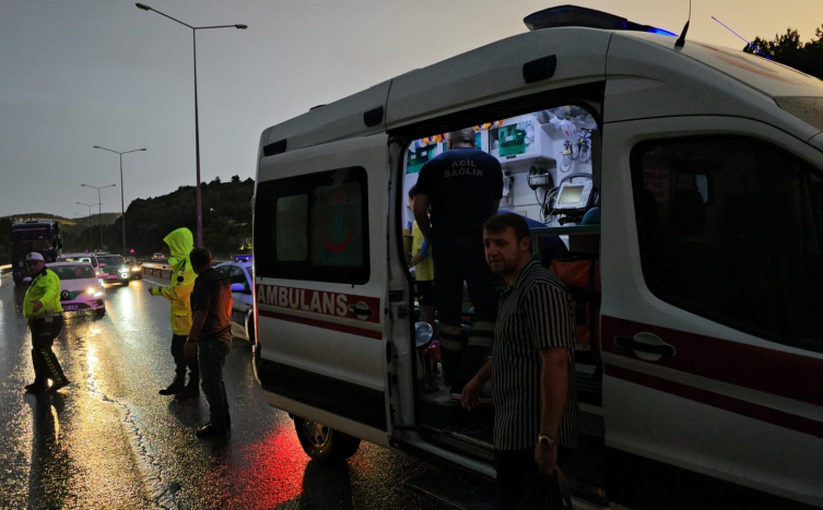 Çorum'da zincirleme trafik kazasında 8 kişi yaralandı