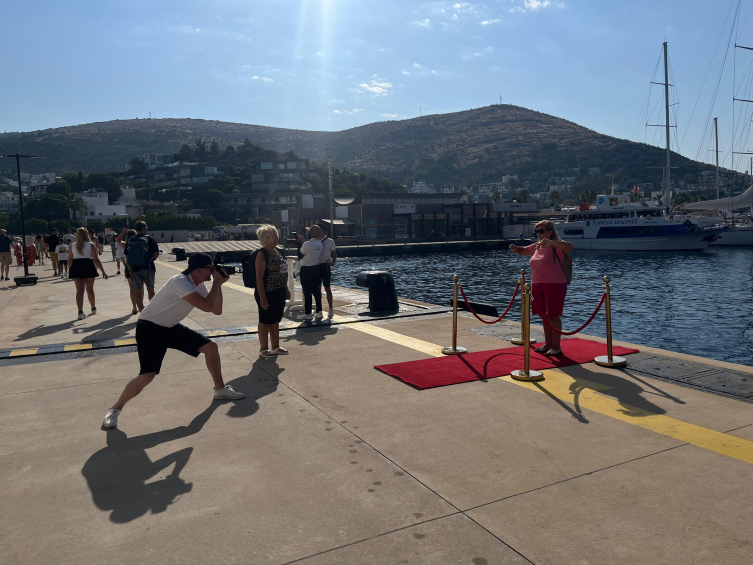 Bodrum'a 'Costa Fortuna' kruvaziyeriyle 3 bin turist geldi