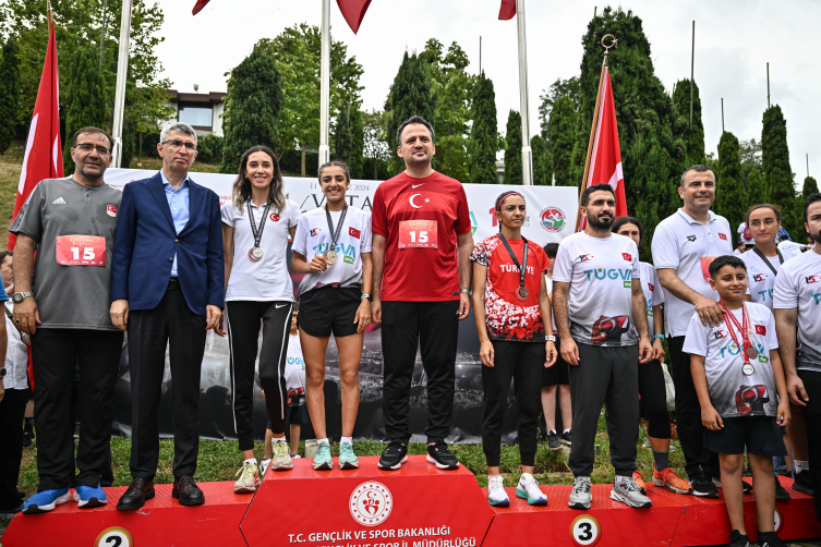 İstanbul'da "Vatan Koşusu"yla 15 Temmuz şehitleri anıldı