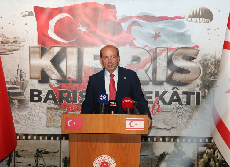 KKTC'de Kıbrıs Barış Harekatı'nın 50'nci Yıl Sergisi açıldı