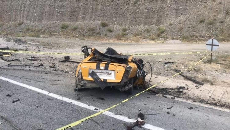 Erzincan'da feci kaza: 4 ölü, 2 yaralı