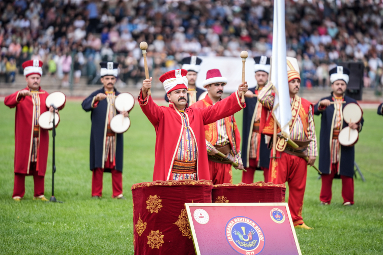 Cumhurbaşkanı Yardımcısı Yılmaz: Geçmişimize sahip çıkarak büyük Türkiye idealine yürüyoruz