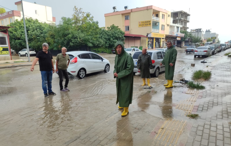 Yurdun birçok yerinde sağanak etkili oldu