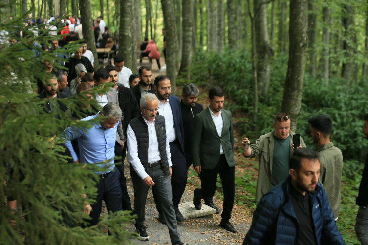 Kocaeli'de İnsan Hakları Eğitim Kampı devam ediyor