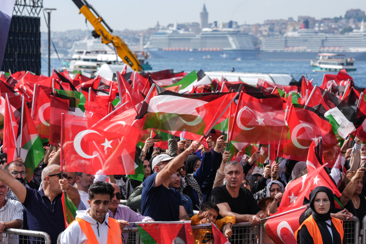 İstanbul'da Gazze'ye destek mitingi düzenlendi