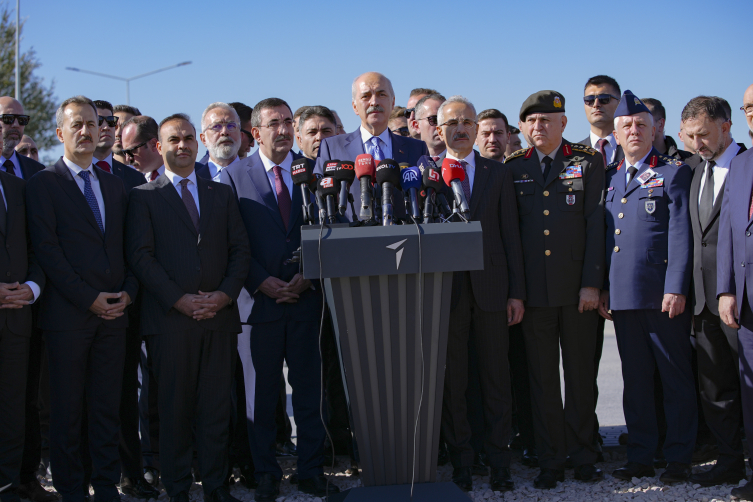 Kurtulmuş ve Yılmaz'dan TUSAŞ'a ziyaret