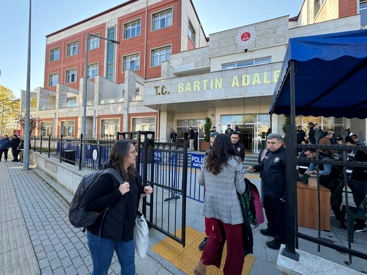 Amasra'da maden ocağındaki patlamaya ilişkin davada ara karar açıklandı