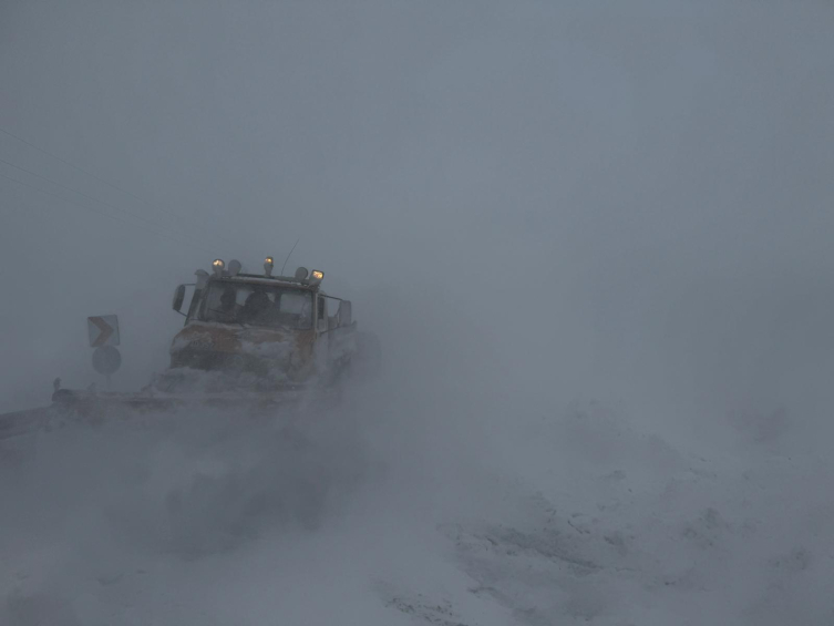 Ulaşıma kar engeli