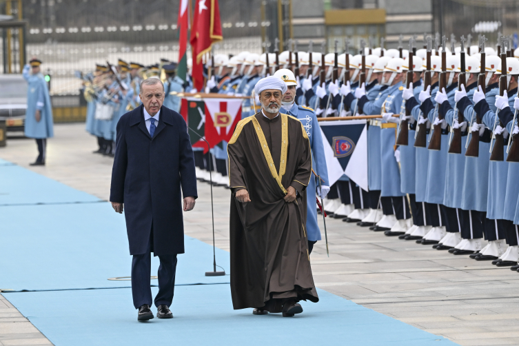 Cumhurbaşkanı Erdoğan, Umman Sultanı Heysem bin Tarık'ı resmi törenle karşıladı