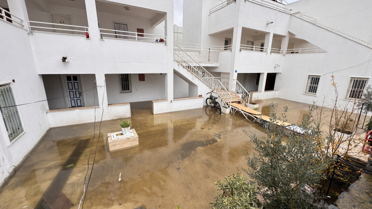 Muğla'da sağanak, yüksek kesimlerinde kar etkili oldu